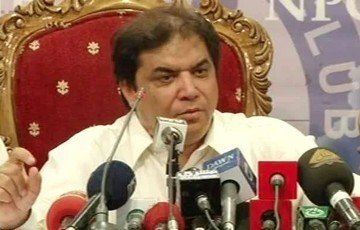 پی ٹی آئی سوشل میڈیا کے ذریعے ریاست کے خلاف مذموم مہم چلا رہی ہے ، ان سے مذاکرات نہیں ہونے چاہئیں: حنیف عباسی