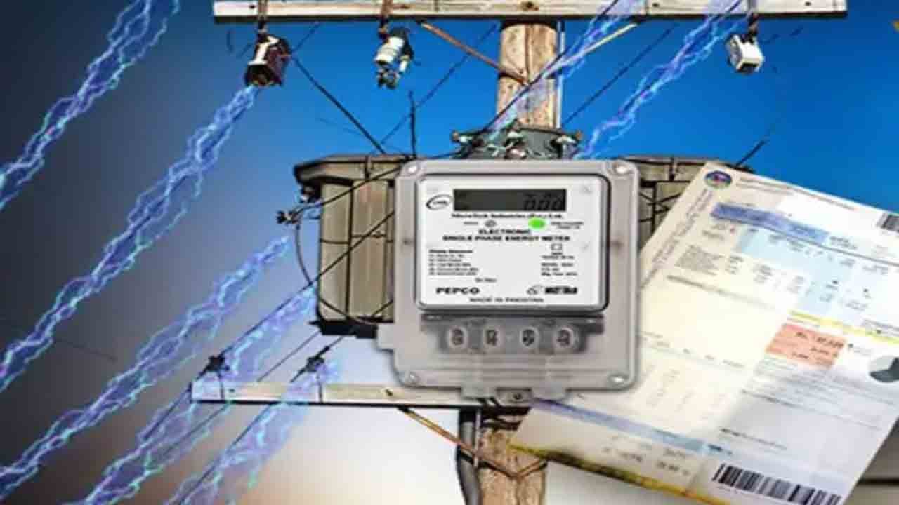 فیول ایڈجسٹمنٹ:بجلی کی قیمت میں 1.90روپے کمی کر دی گئی