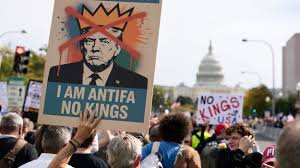No King Protest againts Trump