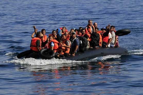 ترکیہ میں تارکینِ وطن کی کشتی الٹنے سے 17 افراد ہلاک، دو کو زندہ بچا لیا گیا