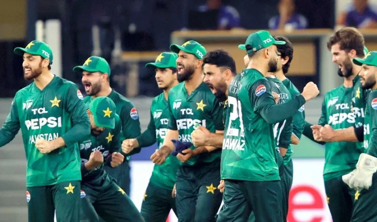 وائٹ بال سیریز کیلئے قومی اسکواڈزکا اعلان، ٹی ٹوئنٹی میں بابراعظم اور نسیم کی واپسی ہوگئی