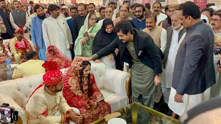 پنجاب دھی رانی پروگرام: 169 جوڑوں کی اجتماعی شادیاں