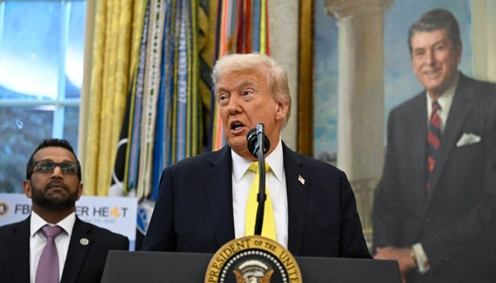 پاک بھارت جنگ میں7 طیارےگرائے گئے تھے، ٹرمپ نے پھر مودی سرکار کو آئینہ دکھا دیا پاک بھارت جنگ کے دوران 7 نئے طیارے مار گرائے گئے، صدر ٹرمپ کا حیران کن انکشاف