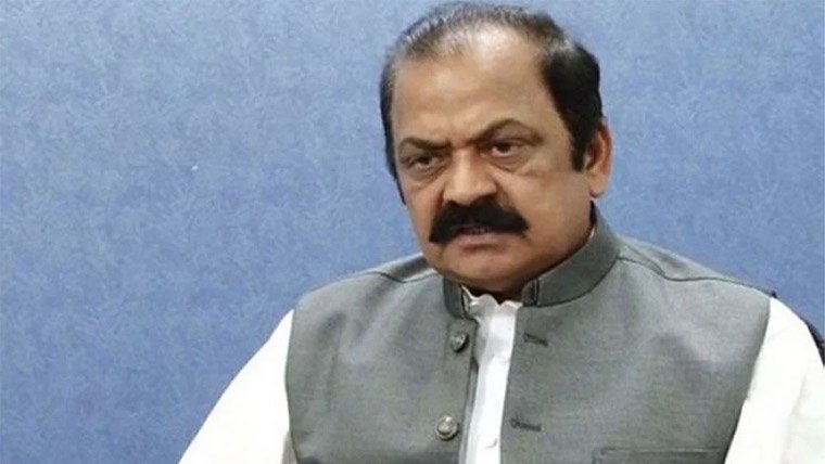 فوج کے انٹرنل اسٹرکچر میں تبدیلی کو سیاسی تنازع نہیں بنایا جا سکتا: رانا ثناء اللہ