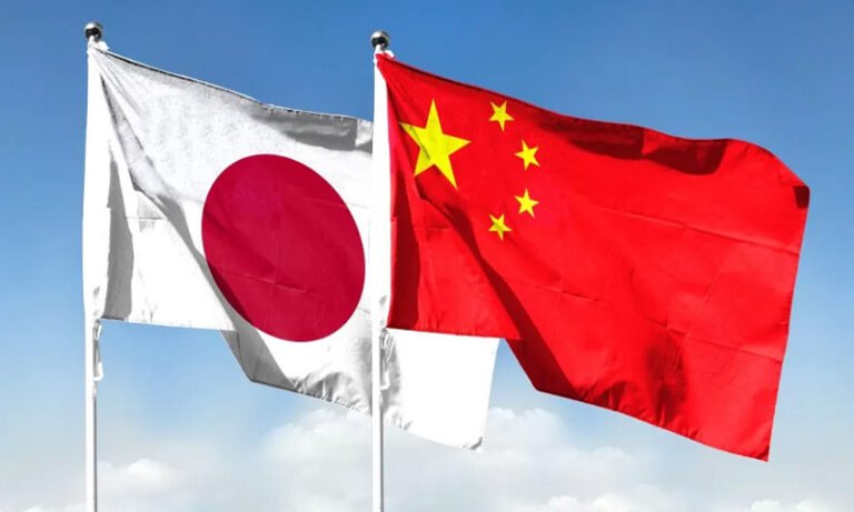 چین کی سفری پابندیاں: جاپانی سیاحت اور خوردہ کمپنیوں کے حصص کو شدید دھچکا