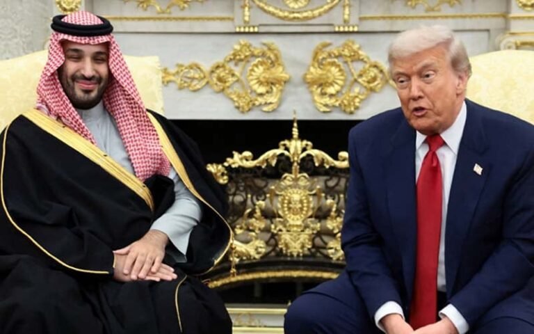 امریکہ میں سرمایہ کاری ایک ٹریلین ڈالر تک بڑھائیں گے:محمد بن سلمان، سعودی عرب کے ساتھ دفاعی معاہدہ طے پا گیا ہے اور وہ ایف-35 طیارے خریدے گا۔ٹرمپ