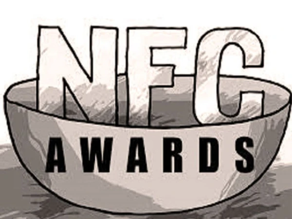 صوبوں میں وسائل کی تقسیم؛ فارمولا طے کرنے کیلیے قومی مالیاتی کمیشن کا اجلاس طلب