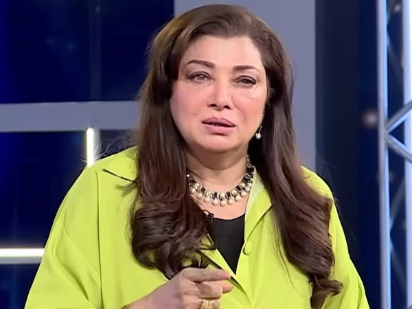 شاہین خان نے کم عمری میں طلاق کی دردناک کہانی سنادی