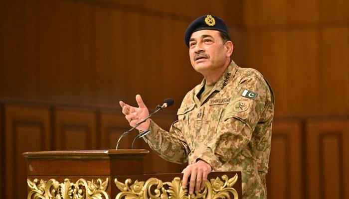 پاکستان کی علاقائی سالمیت کی کسی بھی خلاف ورزی پر سخت اور فیصلہ کن جواب دیا جائے گا: فیلڈ مارشل