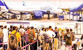 بھارتی ائیرلائن انڈیگو کی 1000 سے زائد پروازیں منسوخ، ہزاروں مسافر ائیرپورٹ پر خوار، احتجاج بھارتی ائیرلائن انڈیگو کی 1000 سے زائد پروازیں منسوخ، ہزاروں مسافر ائیرپورٹ پر خوار، احتجاج