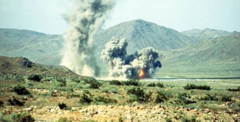 میانمار: فوجی فضائی حملے میں 18 ہلاک، درجنوں زخمی، شہری علاقوں میں تباہی میانمار: فوجی فضائی حملے میں 18 ہلاک، درجنوں زخمی، شہری علاقوں میں تباہی