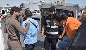 سعودی عرب میں اقامہ و لیبر قوانین کی خلاف ورزی: ایک ہفتے میں 12 ہزار سے زائد غیرقانونی تارکین وطن بے دخل