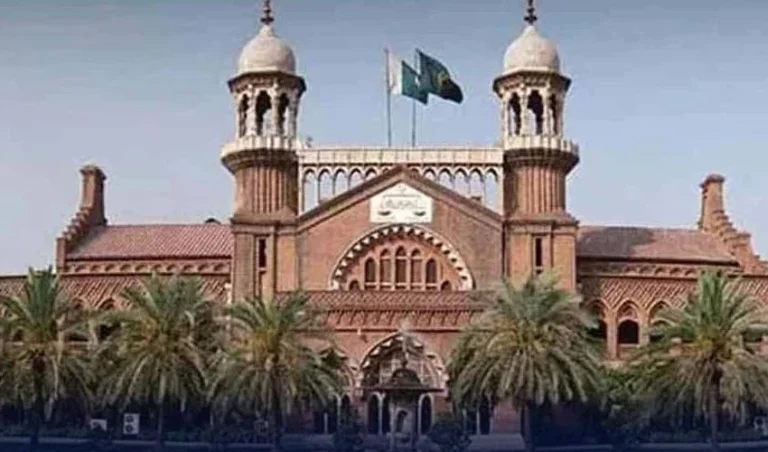 عدالت نے پنجاب پراپرٹی آنرشپ آرڈیننس پر عملدرآمد روکتے ہوئے قبضوں کو واپس کردیا