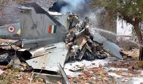 انڈین ایئرفورس کا مائیکرولائٹ طیارہ الہ آباد میں گر کر تباہ، پائلٹ محفوظ