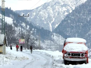 heavy-snowfall-kpk1769251848-0-600x450