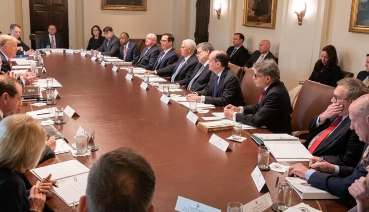 Trump's advisers oppose attack on Iran, advise focusing on economy