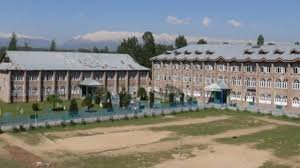 India declares Jamia Sirajul Uloom as illegal and bans it in occupied Kashmir