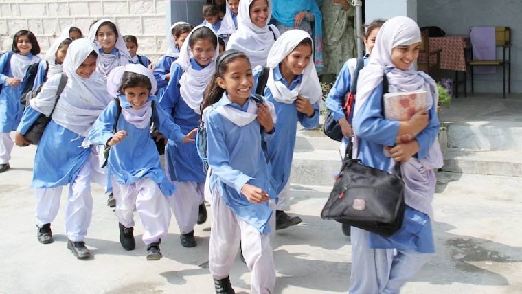 پنجاب کے سکولوں میں موسمِ گرما کی تعطیلات کا اعلان