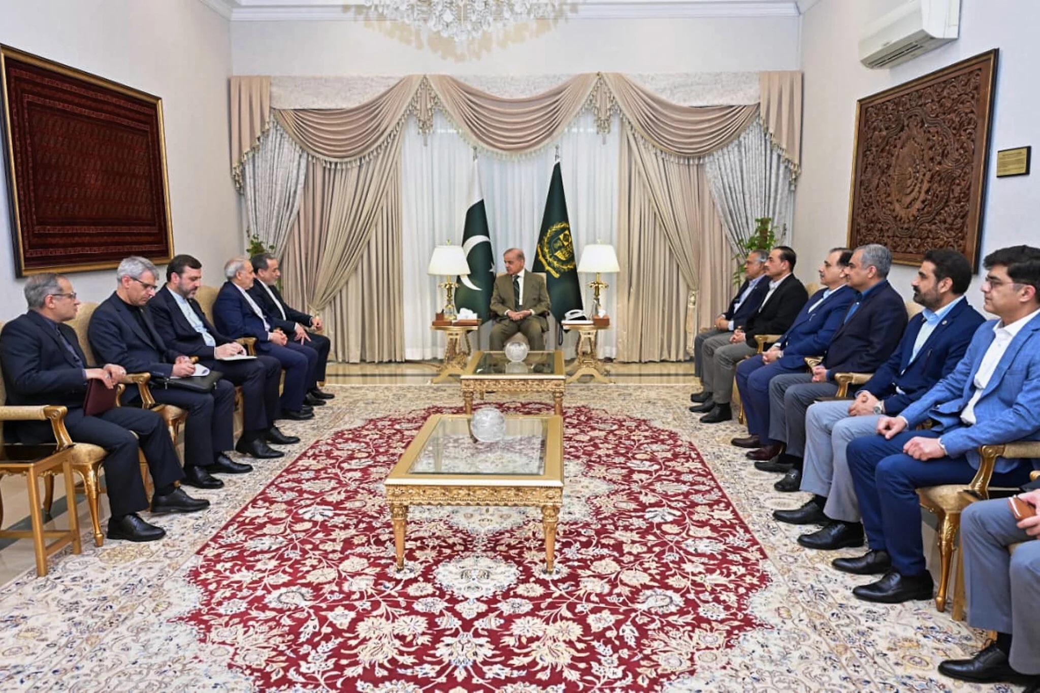 ایران نے مذاکراتی تجاویز پاکستان کے ذریعے امریکا کو بھجوا دیں