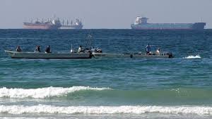 Tensions in the Strait of Hormuz, 1,500 ships and 20,000 sailors trapped: UN