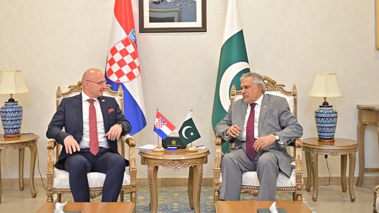 اسحاق ڈار سے کروشیا کے وزیر خارجہ کی ملاقات، علاقائی صورتحال پر تبادلہ خیال