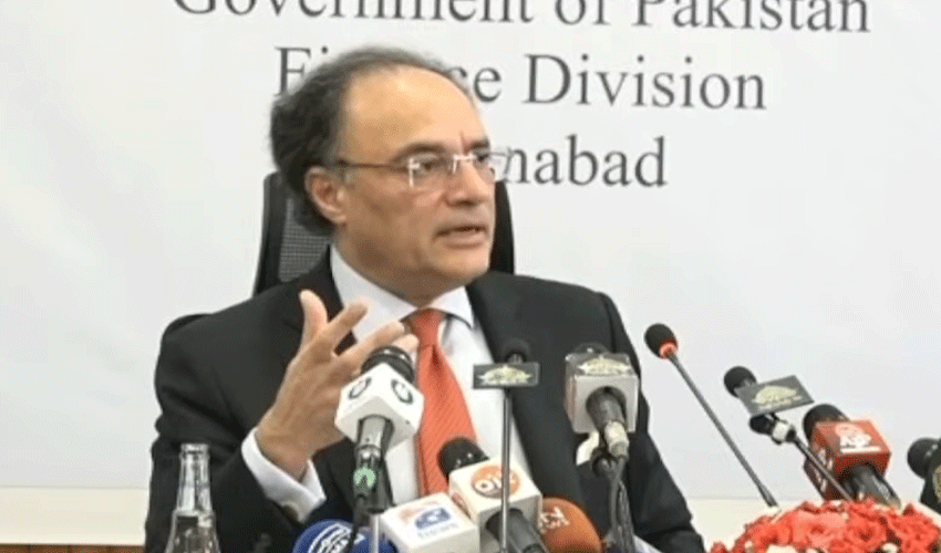 حکومت کو بوم اینڈ بسٹ سائیکل ختم کرکے پائیدار معاشی ترقی پر توجہ دینا ہوگی، وزیر خزانہ