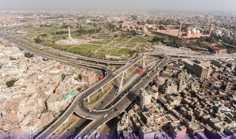 باغوں کا شہر کنکریٹ کا جنگل بن گیا، لاہور کا گرین ایریا خطرناک حد تک سکڑ گیا