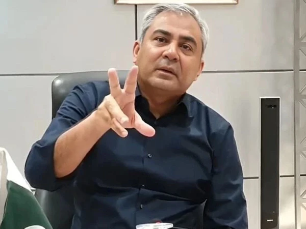 اسلام آباد ماڈل جیل تیار ہوگئی جلد افتتاح کرکے تمام قیدیوں کو یہاں منتقل کردیں گے، محسن نقوی